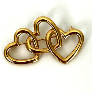 Entwined Triple Hearts Vintage Gold Tone Brooch